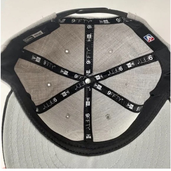 Toronto Raptors New Era 🧢 - Picture 3 of 3